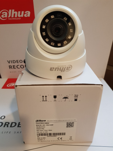 VENTE EN GROS  Disponible caméra HIKVISION  HDCVI 2MP MNI DÔME 