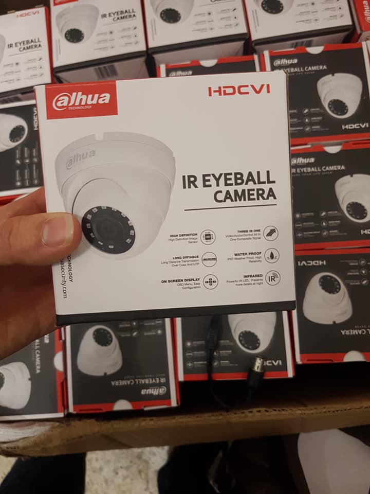 VENTE EN GROS  Disponible caméra HIKVISION  HDCVI 2MP MNI DÔME 